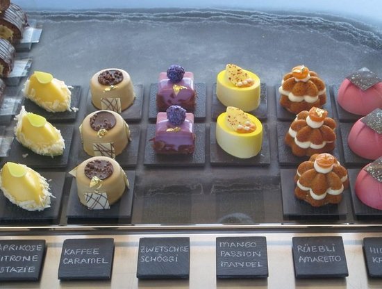 Heavenly Desserts from the World’s Best Patisseries